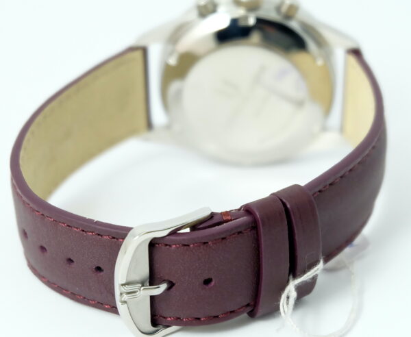 Universal Genève Chronographe Compax Burgundy Réf 884.485 full set