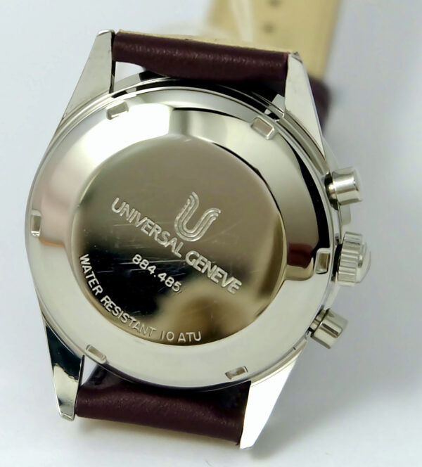 Universal Genève Chronographe Compax Burgundy Réf 884.485 full set